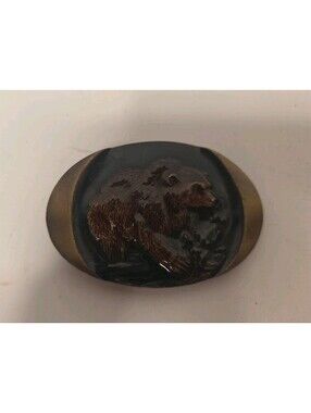 Grizzly Bear Fishing Catching Hunting Vtg. 1982 Indiana Metal C-59 Belt Buckle